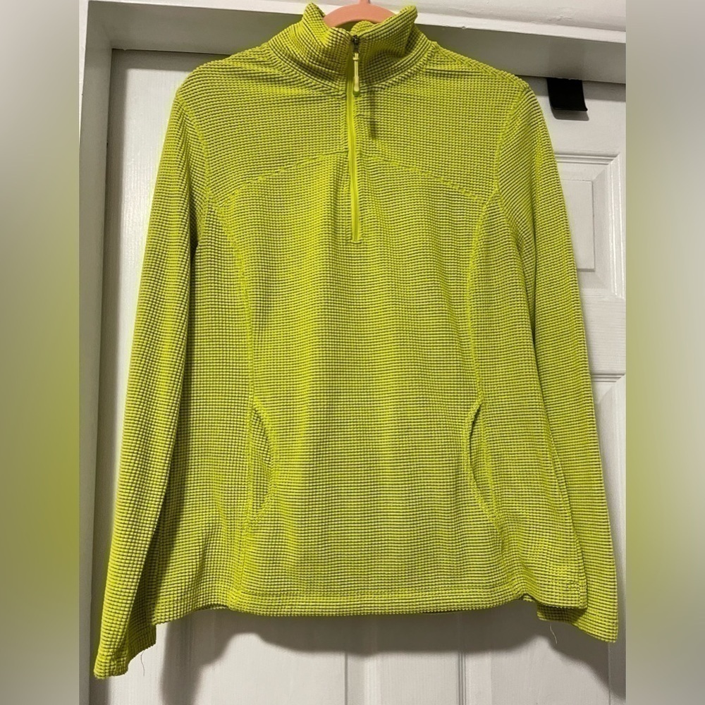 Tangerine Brand Pull over